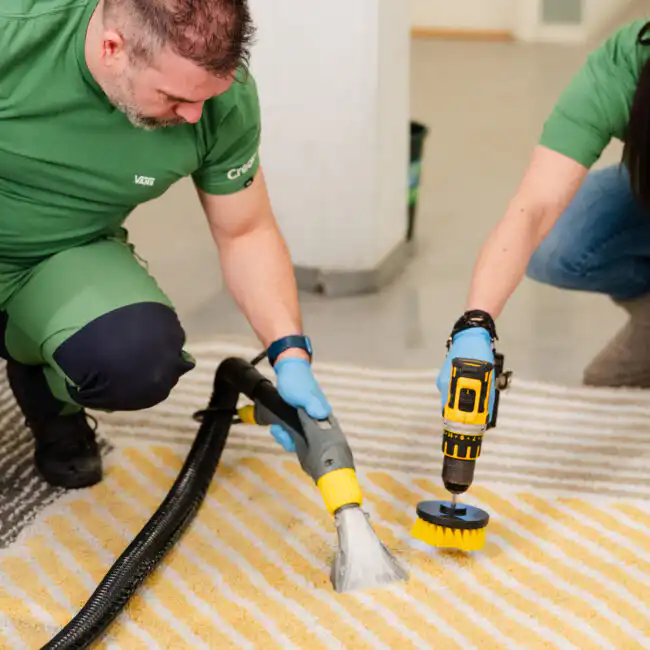 Flekkfjerning Oslo profesjonell sofarens hjemme hos kunde