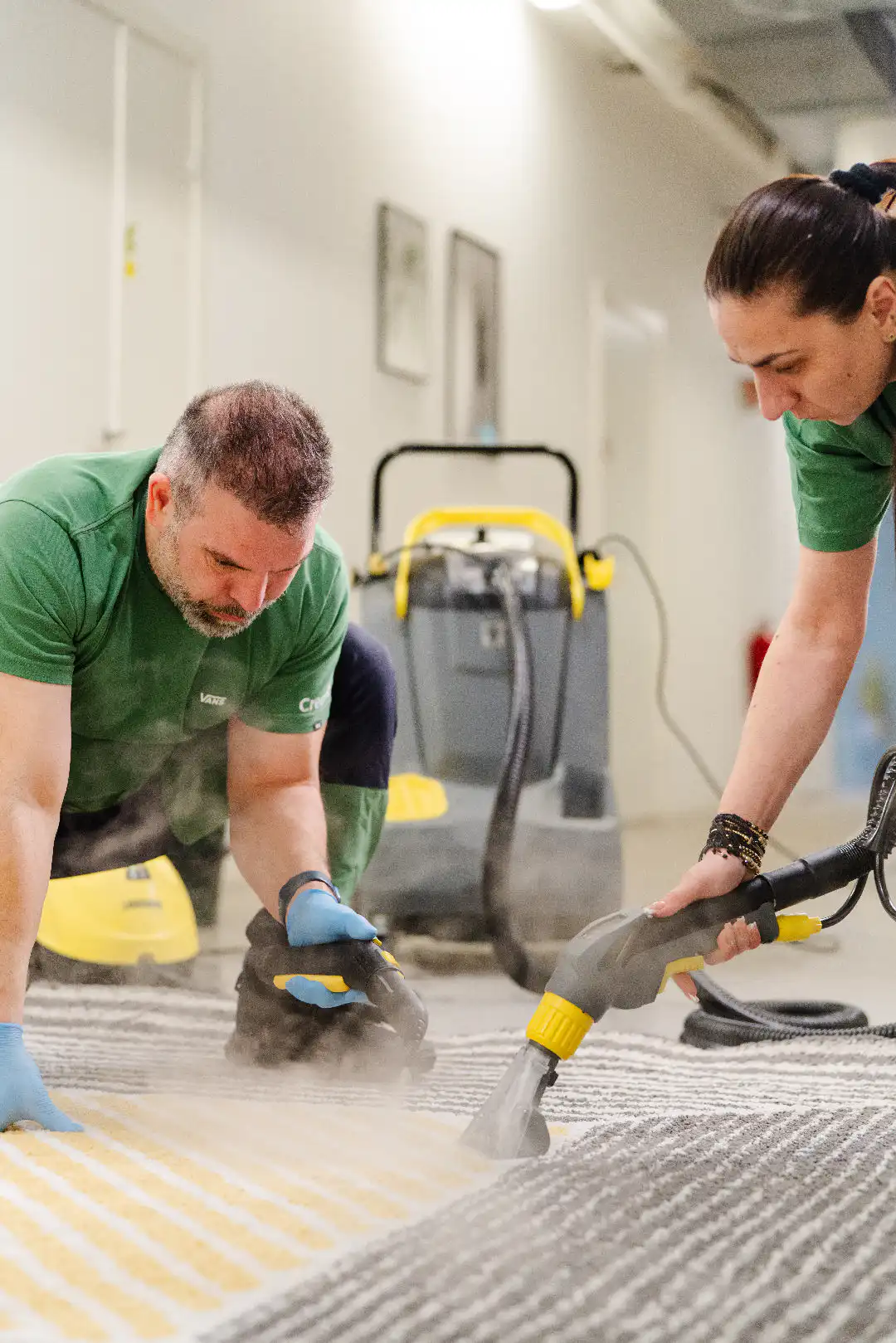 Madrassrens i Oslo rens av topp og sider på madrass